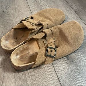 American Eagle AEO Suede Slip On Boston Clogs Mules